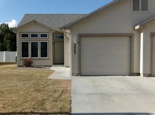 2003 S Locust St, Nampa, ID 83686