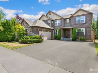 22483 SE 32nd St, Sammamish, WA