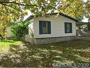 1st image of 613 Coral Cir