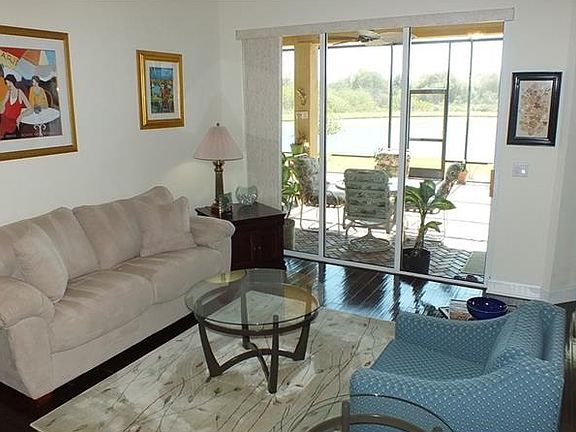4th image of 1617 Emerald Dunes Dr