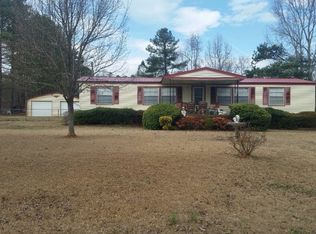 31 Ashley Dr, Carrollton, GA 30117