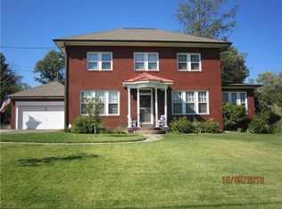 90 Belmont Cir, Uniontown, PA