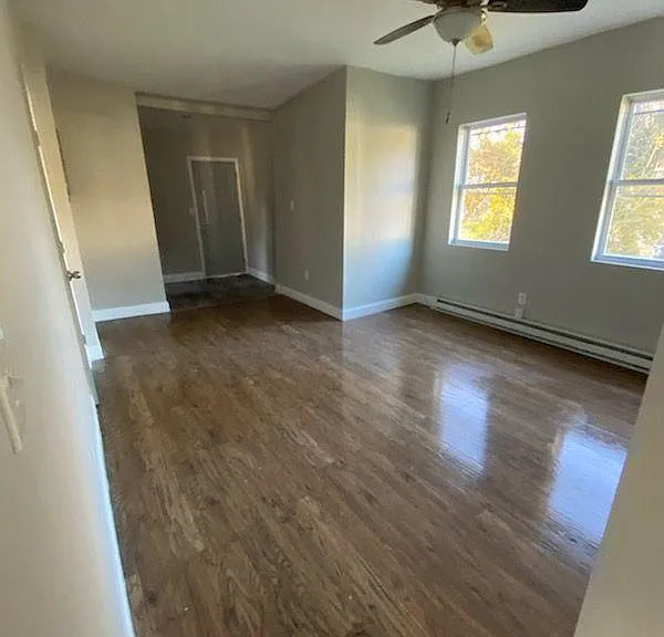 2106 Allendale Rd #3 — Photo 4