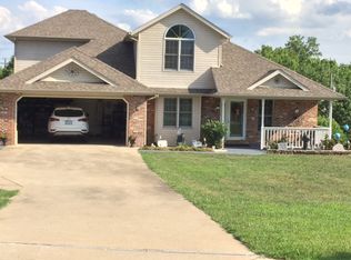 5411 Hemstreet Rd, Lohman, MO 65053