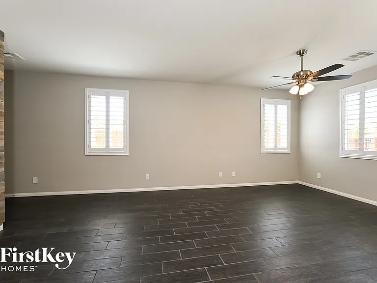 10448 Camp Rock Ct — Photo 3