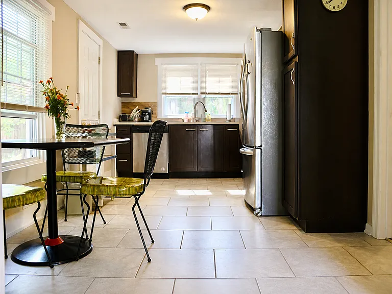 113 Lucile St — Photo 30