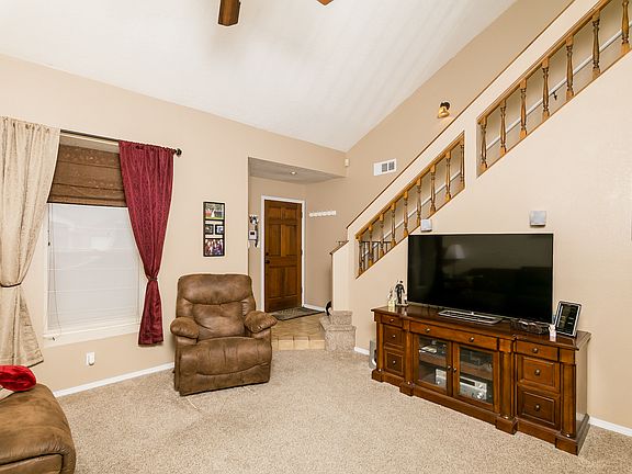 2nd image of 7812 Primrose Dr NW