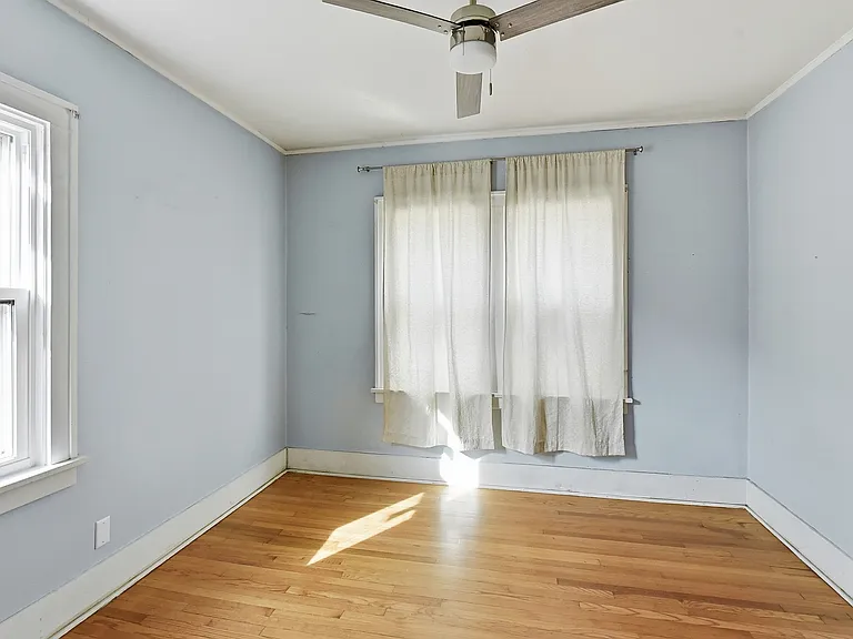 4709 Shirley St — Photo 15