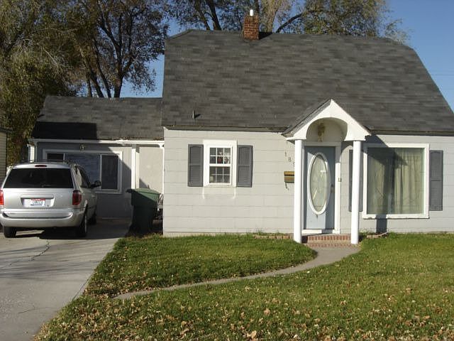2nd image of 189 Washington Ave
