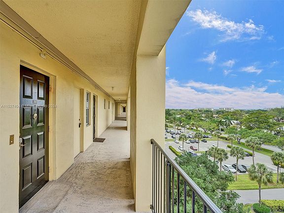 3050 N Palm Aire Dr APT 708, Pompano Beach, FL 33069 | MLS #A11527404 ...