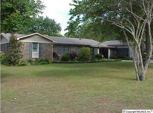2106 Tunsel Rd SW, Hartselle, AL 35640