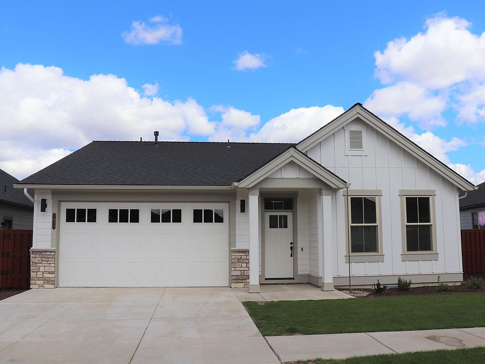 1st image of 1073 Op159 Ne Henry Dr