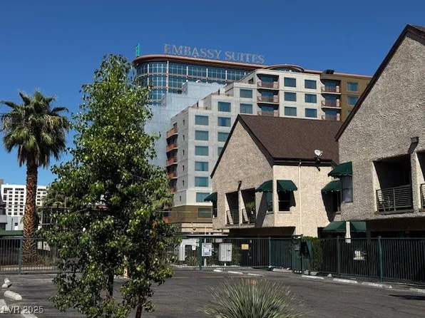 450 Elm Dr Unit 205, Las Vegas, NV 89169