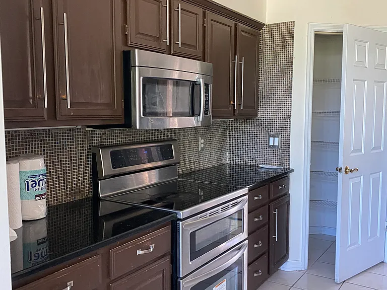 1609 Bear Crossing Cir — Photo 21