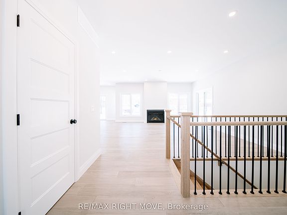 5th image of 38 Bellehumeur Rd