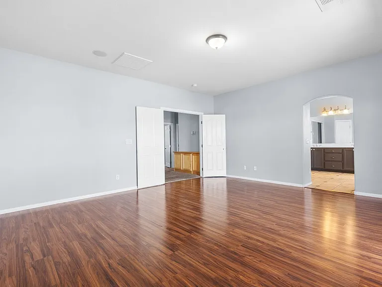 249 Jessica Grove St — Photo 24