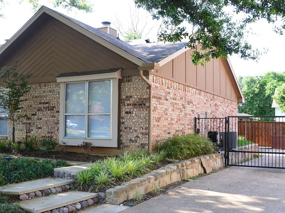 1st image of 307 Augustine Dr