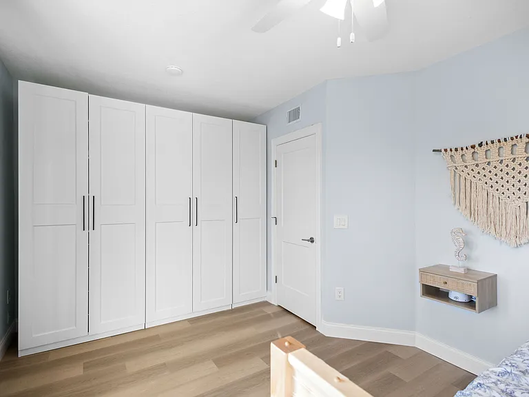 611 Cedars Ct #611 — Photo 14