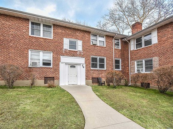 2nd image of 26 Stephen Oval APT A