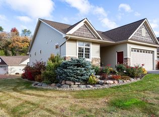 2011 Rushmore Dr, River Falls, WI 54022