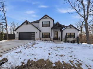 3 Moniave Ln, Bella Vista, AR 72715