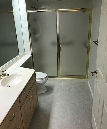 5th image of 1 Towers Park Ln APT 209