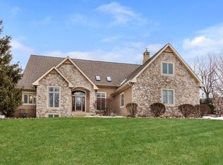 24155 N Sacomano Ln, Lake Zurich, IL 60047