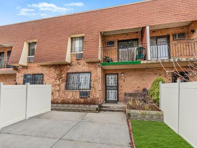 713 Thieriot Ave, Bronx, NY, 10473