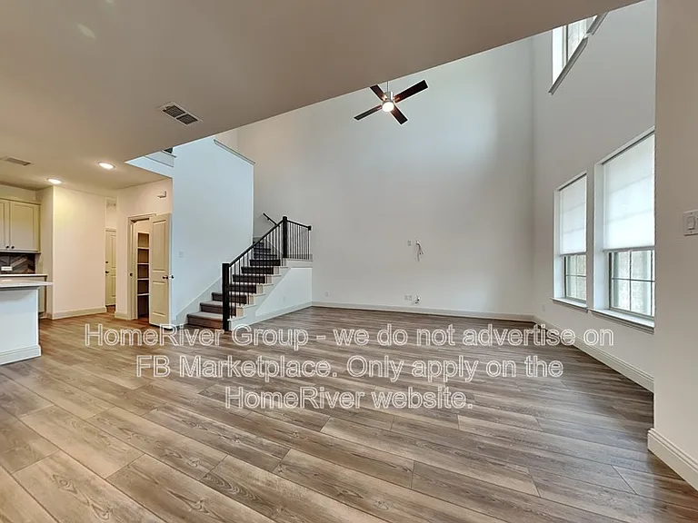 8627 Dynasty Ln — Photo 3