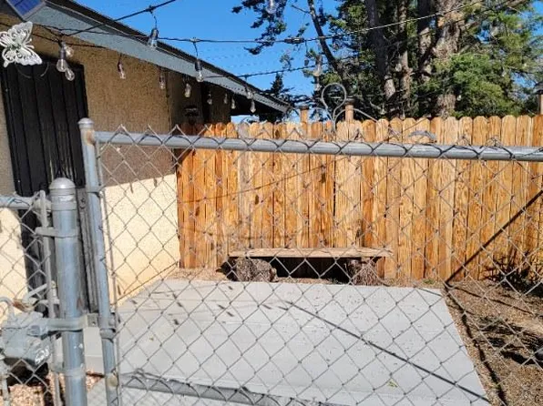 17930 Seaforth St #A, Hesperia, CA 92345