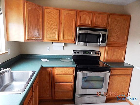 4th image of 738 Fairway Dr APT 18