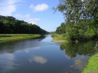 5060 E Stokes Ferry Rd, Hernando, FL 34442