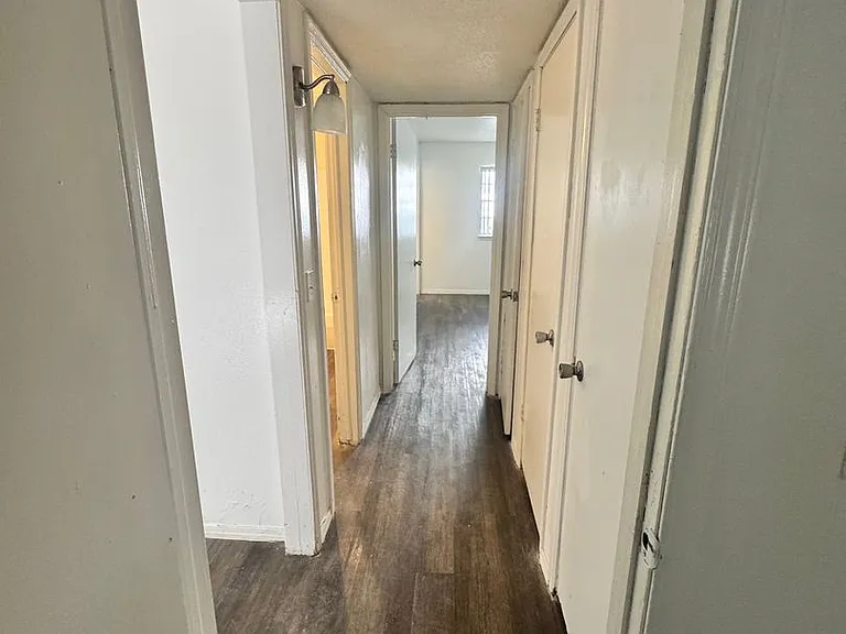 Campus Pointe Apartments — Photo 39