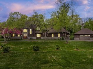 5689 Perth Dr, Eau Claire, WI 54703