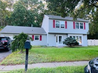 42 Bernard Dr, Howell, NJ