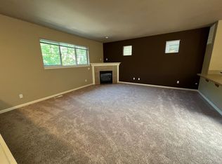 20744 SW Sister Ln, Beaverton, OR 97003