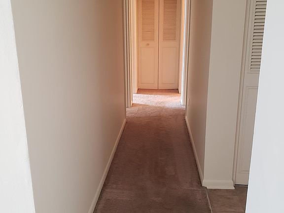 4th image of 1137 Michigan Ave E APT 32