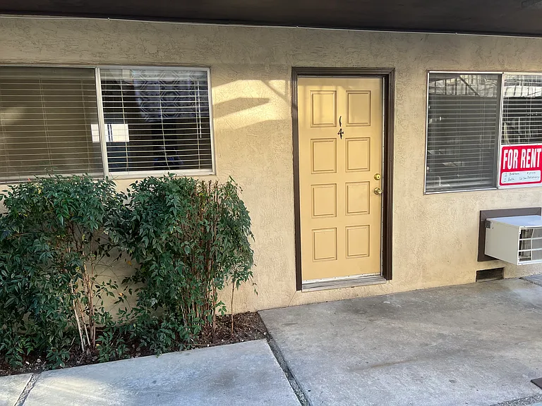 3108 Lone Tree Way — Photo 8