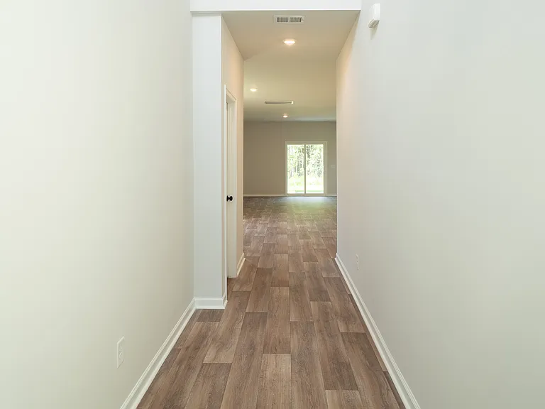 142 Geranium Way — Photo 9
