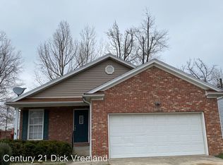 3713 Sonoma Ln, Louisville, KY 40219