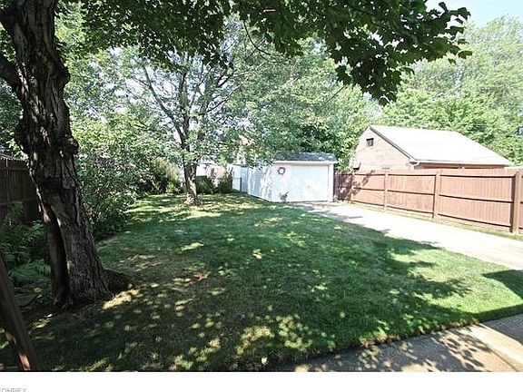 2nd image of 4330 W 137th St