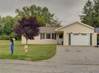 31 Beatrice Ave, Killingly, CT 06239