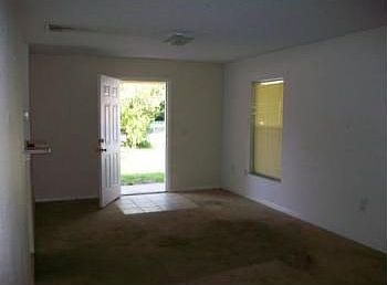 2nd image of 909 Bay Ave