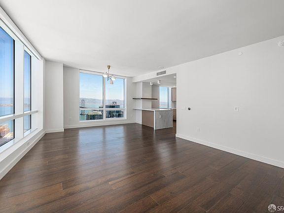 5th image of 488 Folsom St #4402
