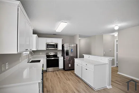 4608 Merlot Dr — Photo 9