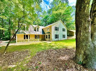 2376 Red Barn Rd SW, Marietta, GA 30064