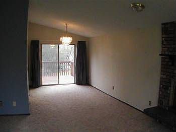 4th image of 2611 115th Ave NE