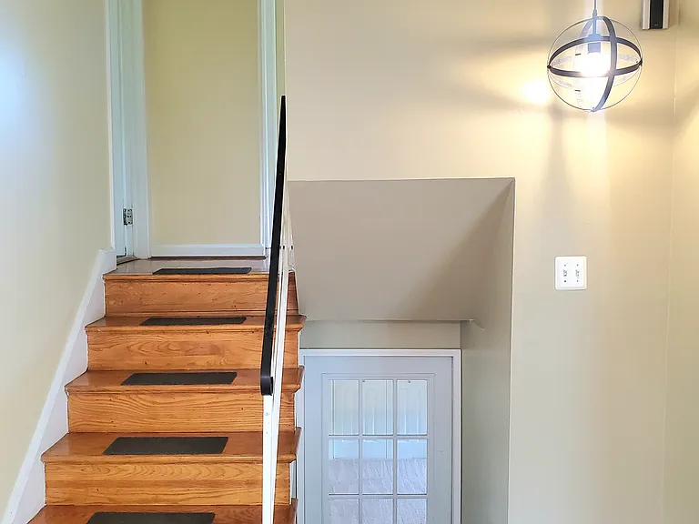 4517 Mayfield Dr — Photo 14