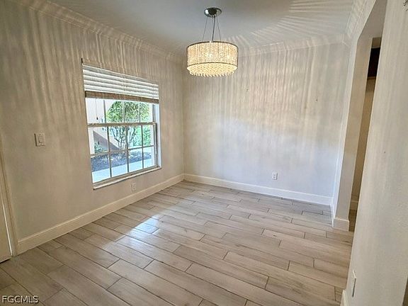 3rd image of 773 Wiggins Lake Dr APT 104