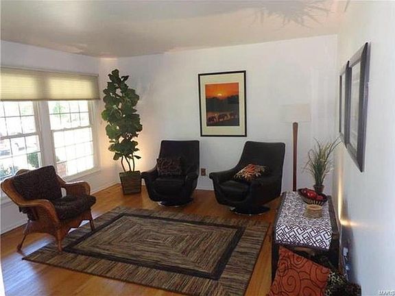 2nd image of 223 Tapestry Dr